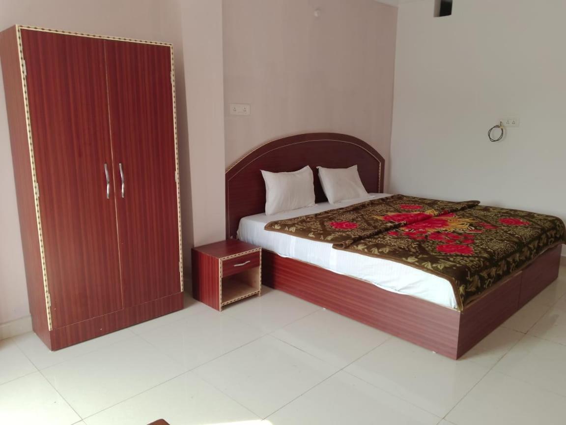 Happy Khajuraho Home Stay Luaran gambar