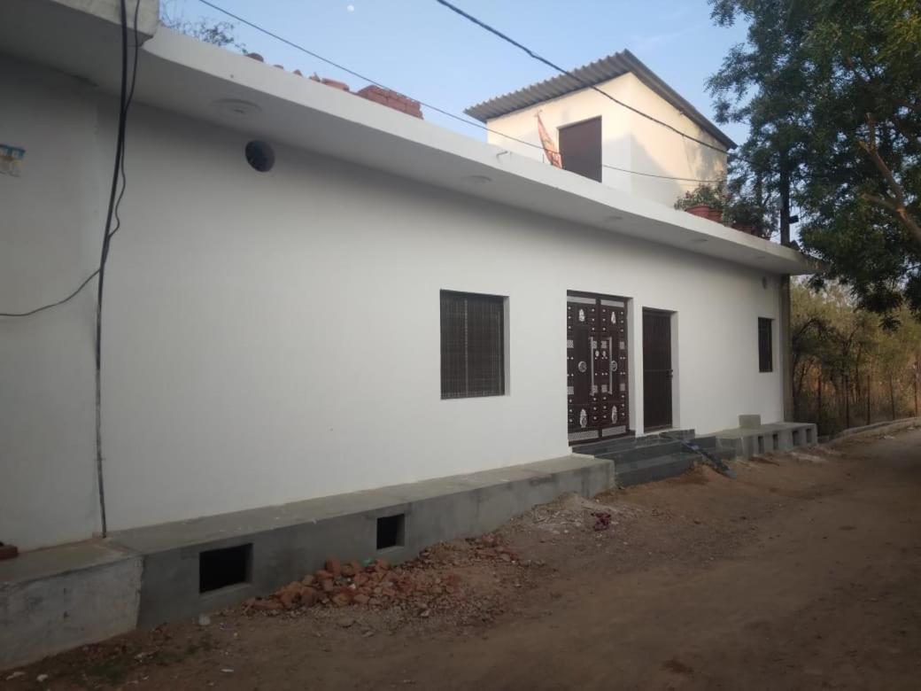 Happy Khajuraho Home Stay Luaran gambar